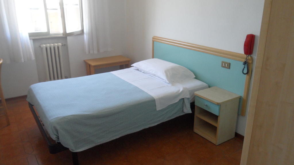 Autostop Duardi Hotel Bertinoro Room photo